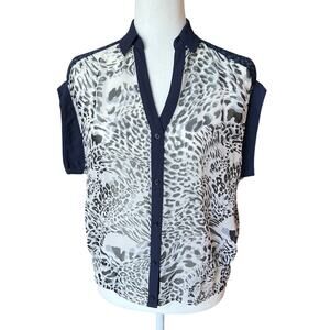 Express Sheer Big Cat Print Short Sleeve Blouse Womens Size XS Mob Wives Cheetah